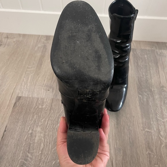 ALDO Faux Patent Leather Booties | Size 9 - Picture 8 of 8